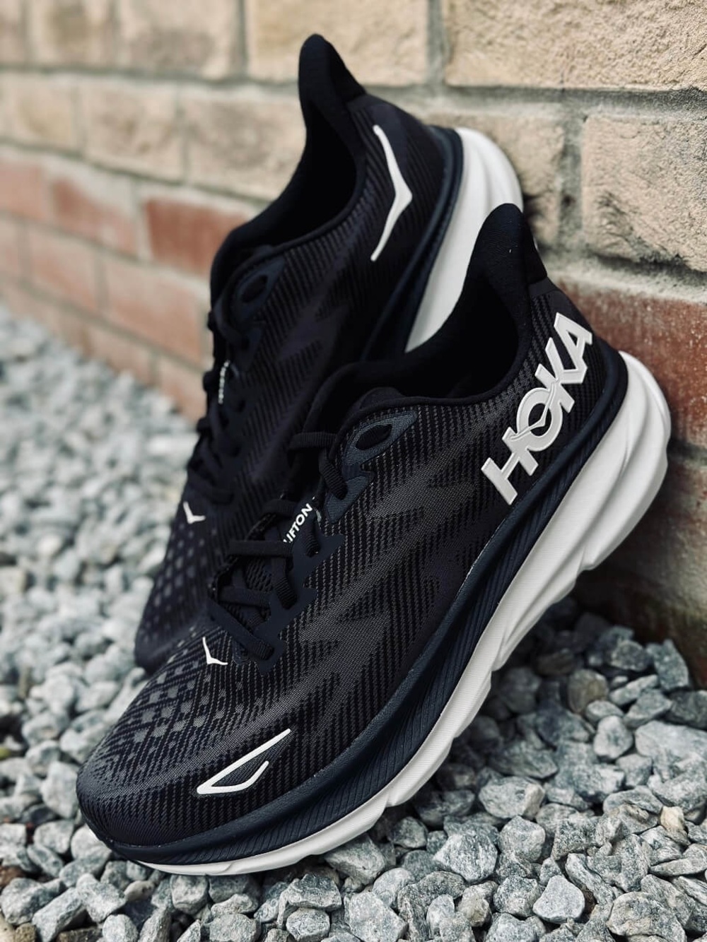 Hoka Clifton 9